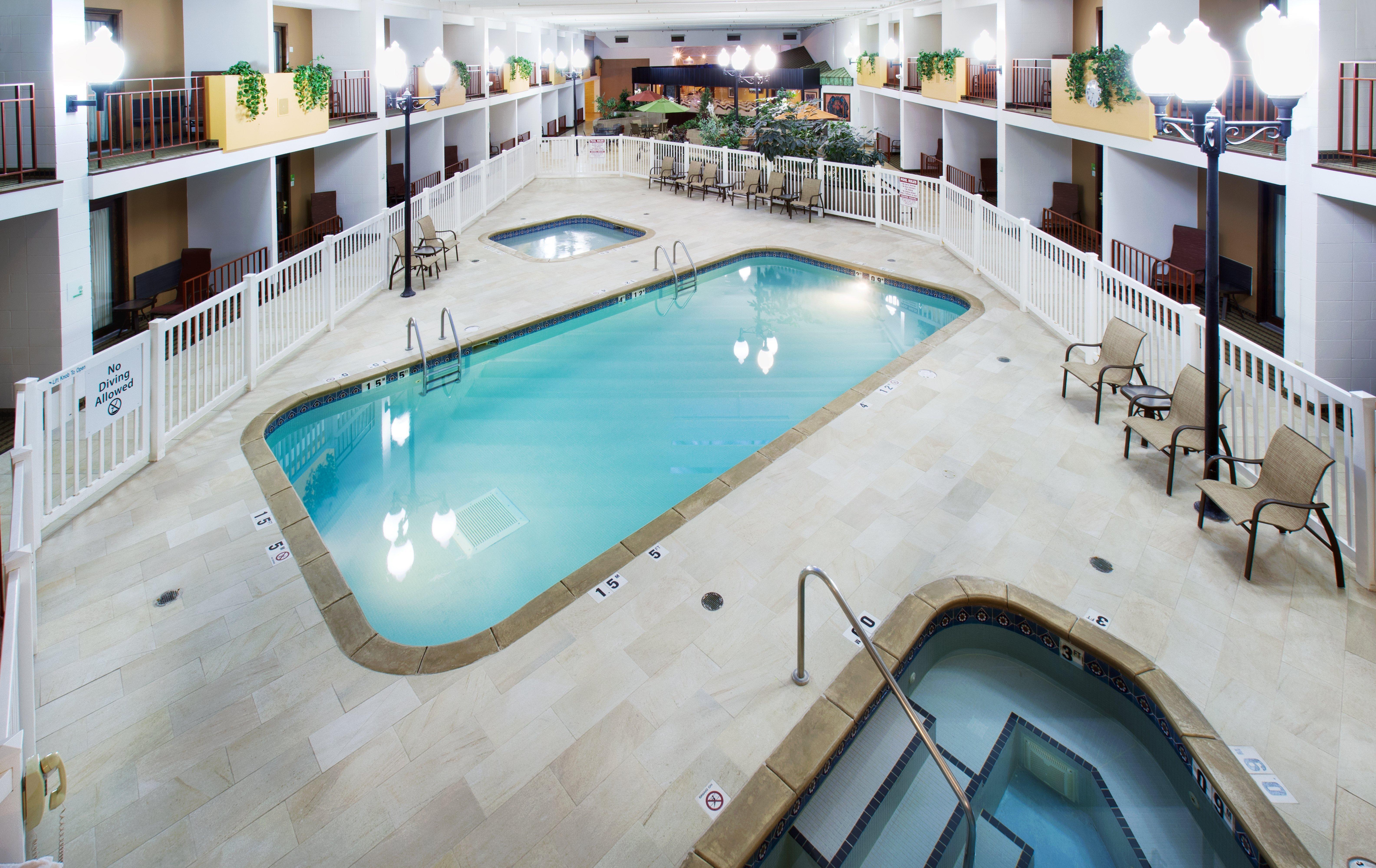 Doubletree By Hilton Austin, Mn Hotell Eksteriør bilde
