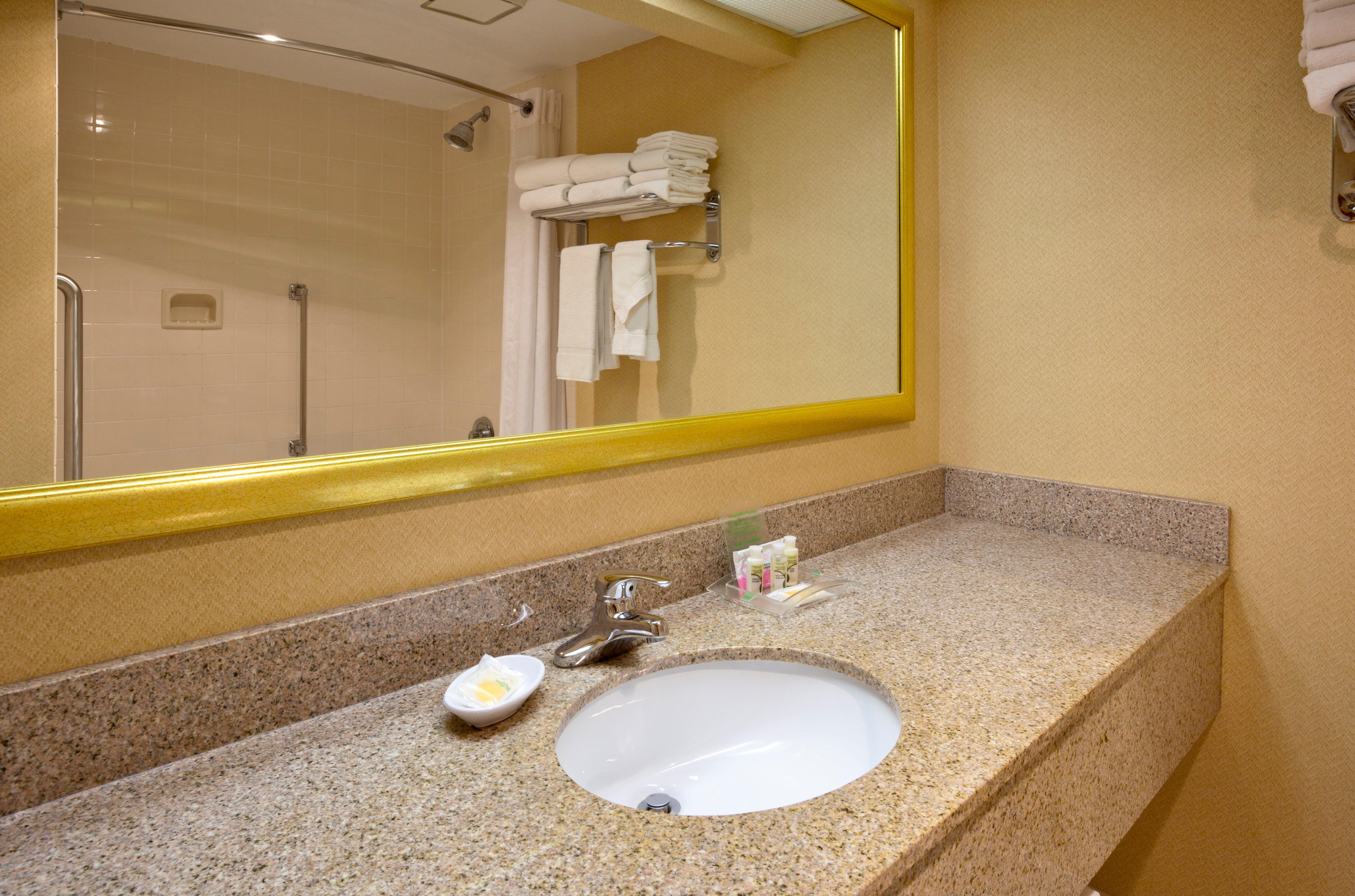 Doubletree By Hilton Austin, Mn Hotell Eksteriør bilde