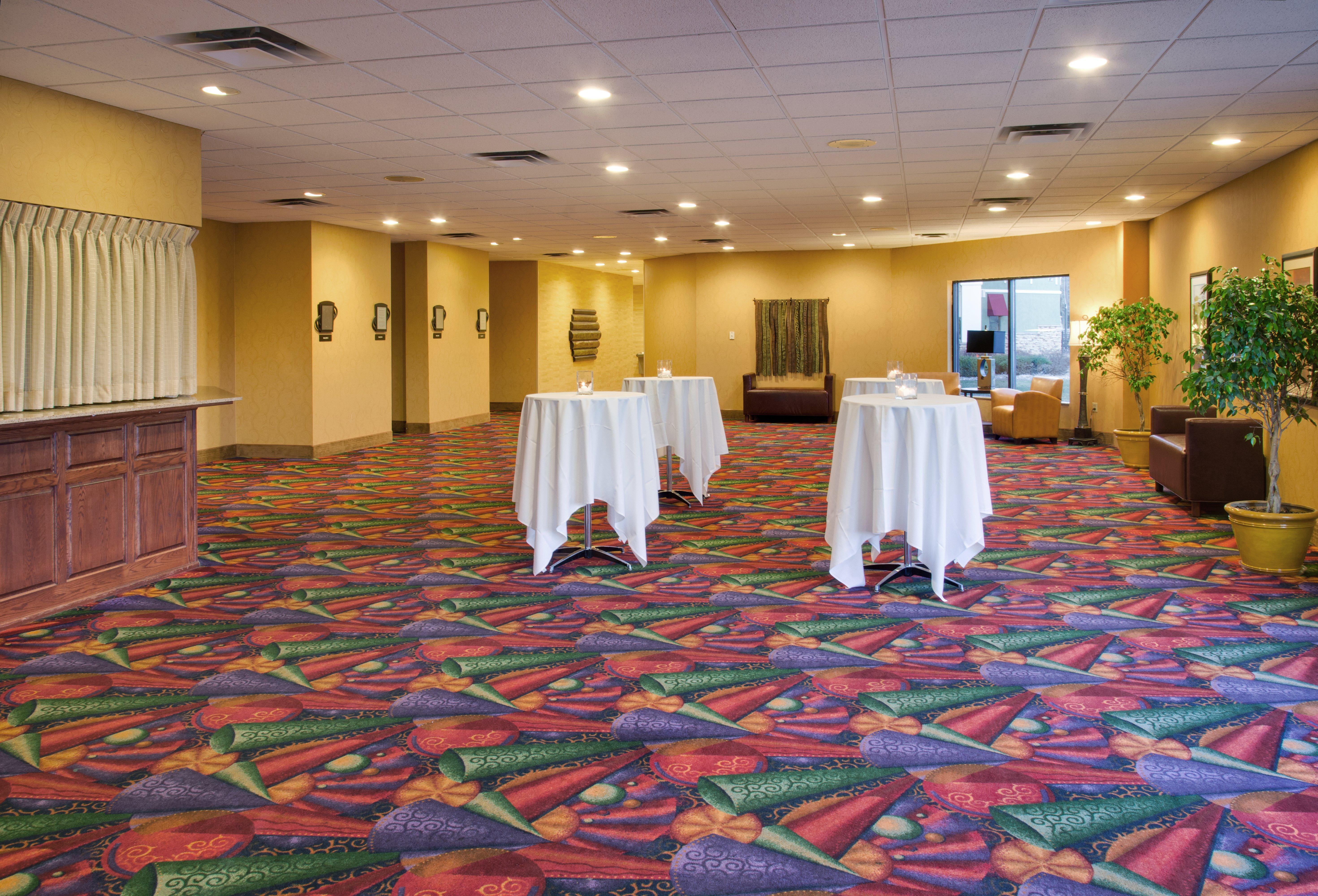 Doubletree By Hilton Austin, Mn Hotell Eksteriør bilde