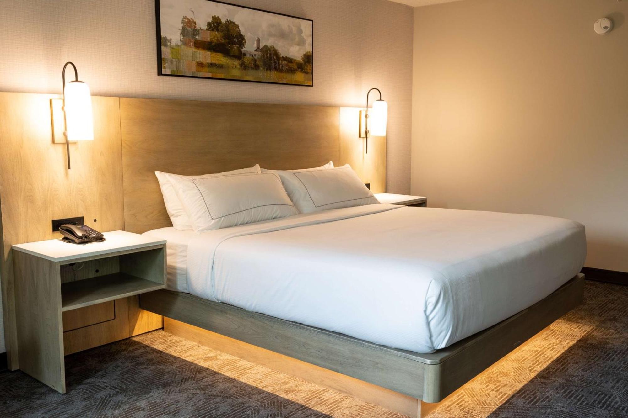 Doubletree By Hilton Austin, Mn Hotell Eksteriør bilde