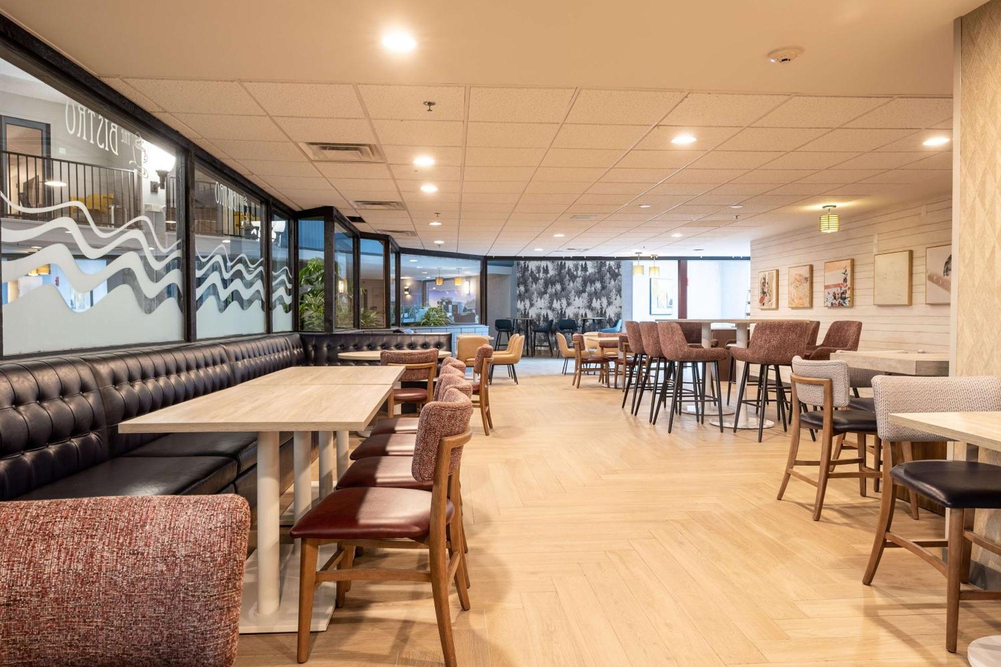 Doubletree By Hilton Austin, Mn Hotell Eksteriør bilde
